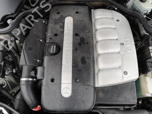 Brugte MERCEDES-BENZ E-CLASS (W210) E 320 CDI (210.026) 2500214