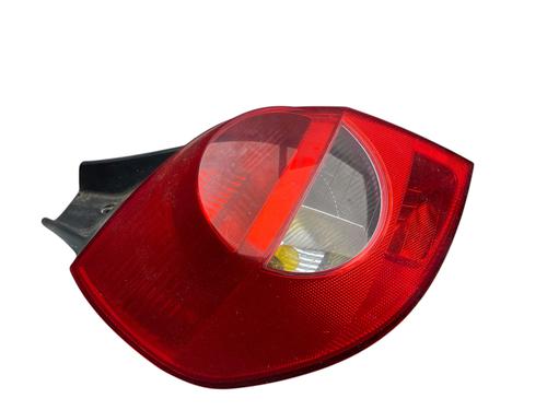 Used Left taillight RENAULT CLIO III (BR0/1, CR0/1) 1.5 dCi (BR17, CR17) (86 hp) 31066146