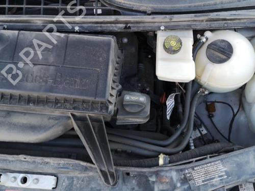 Front wiper motor MERCEDES-BENZ VITO Bus (W639) 116 CDI (639.701, 639.703, 639.705) | BP25584323M29 