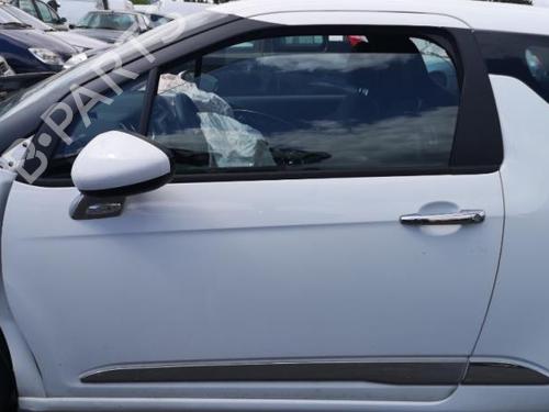 Right taillight DS DS 3 (SA_) 1.6 BlueHDi 100 (SABHY0, SABHYT) | BP25524049C35  - Image 24