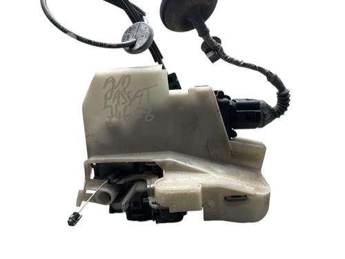 front-right-lock-vw-passat-b55-variant-3b6-2000-2001-2002-2003-2004-2005-28819647 main image