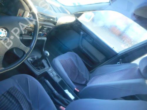 Switch BMW 5 (E34) 520 i | BP25535360I30 - Image 13