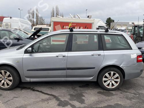 Right tailgate light FIAT STILO Multi Wagon (192_) 1.9 D Multijet | BP27359222C80  - Image 25