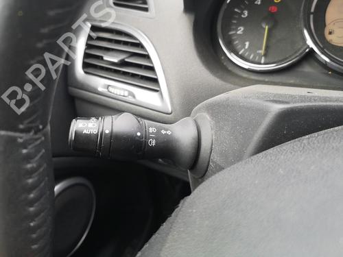 Sæde Bagtil RENAULT MEGANE III Hatchback (BZ0/1_, B3_) 1.9 dCi (BZ0N, BZ0J) | BP27345007C17 - Image 6