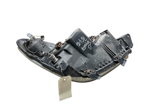 Used Left headlight Left headlight TOYOTA COROLLA Verso (ZER_, ZZE12_, R1_) 2.2 D-4D (AUR10_, AUR10R) (177 hp) 33701306 33701306