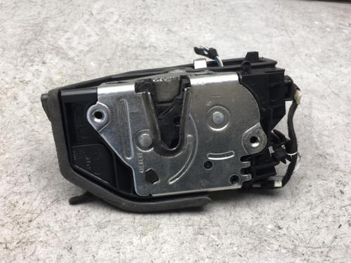 Vergrendeling links achter BMW 1 (F20) 120 d xDrive (184 hp) 25551697
