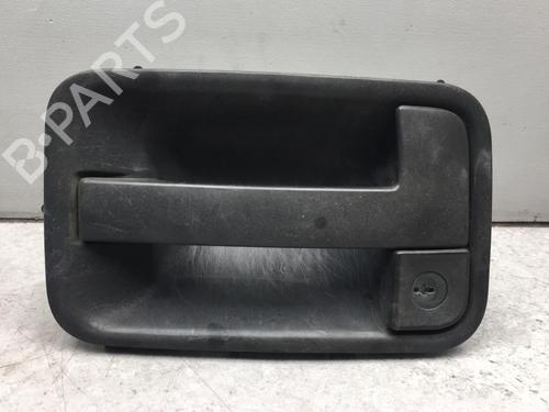 Used Front left exterior door handle Front left exterior door handle CITROËN JUMPY I Van (BS_, BT_, BY_, BZ_) 2.0 HDi 95 (94 hp) 25561236 25561236