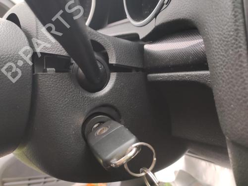 Right front door VW GOLF VI (5K1) 1.6 TDI | BP25570548C3