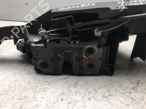Used Front left lock Front left lock 25556301 25556301