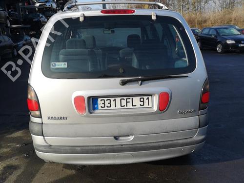 Right headlight RENAULT ESPACE III (JE0_) 2.2 12V TD (JE0E, JE0H, JE0P) | BP25537839C29 