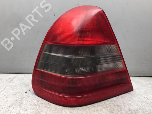 Used Left taillight MERCEDES-BENZ C-CLASS (W202) C 220 D (202.121) (95 hp) 25533249