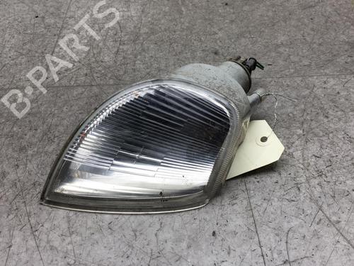 Used Right front indicator CITROËN SAXO (S0, S1) 1.4 VTS (75 hp) 25546031