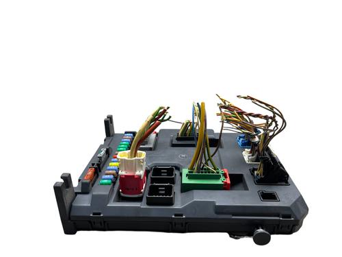 Used Fuse box CITROËN C3 Picasso (SH_) 1.6 HDi (90 hp) 32022459