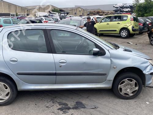 Front right panel PEUGEOT 206 Hatchback (2A/C) 1.4 HDi eco 70 | BP28213468C59 