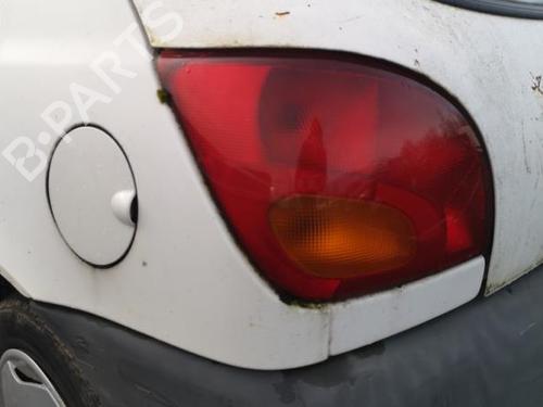 Right headlight FORD FIESTA IV (JA_, JB_) 1.8 D | BP25584357C29 