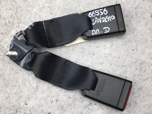 Used Seat buckle DACIA SANDERO II 1.0 LPG (B8ML) (101 hp) 25532652