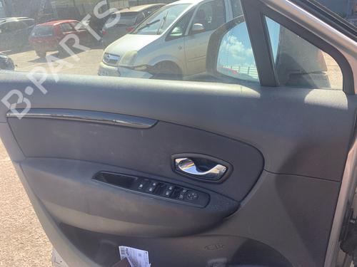 Left front window switch RENAULT SCÉNIC III (JZ0/1_) 1.5 dCi | BP38917562I27 - Image 19