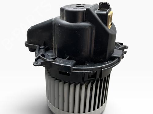 Moteur de chauffage Moteur de chauffage 39393815 39393815