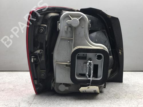 Used Right taillight Right taillight 25557890 25557890