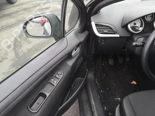 Instrument cluster PEUGEOT 207 (WA_, WC_) 1.4 HDi | BP25561378C47 