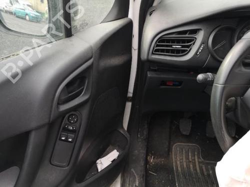Front left lock CITROËN C3 II (SC_) 1.4 HDi 70 (SC8HZC, SC8HR0, SC8HP4) | BP25532533C98 - Image 19