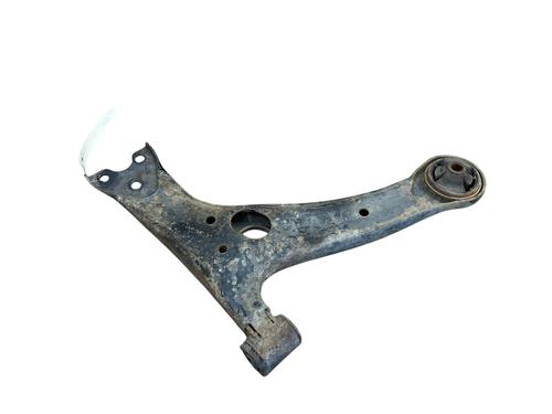 left-front-suspension-arm-toyota-prius-liftback-_w2_-2003-2004-2005-2006-2007-2008-2009-2010-32145984 main image
