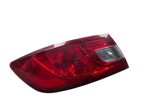 venstre-baglygte-renault-clio-iv-bh_-2012-2013-2014-2015-2016-2017-2018-2019-2020-2021-31943989 main image