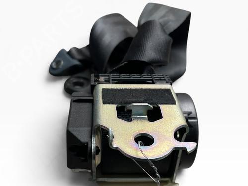 rear-right-seatbelt-peugeot-2008-i-cu_-2013-39997582 main image