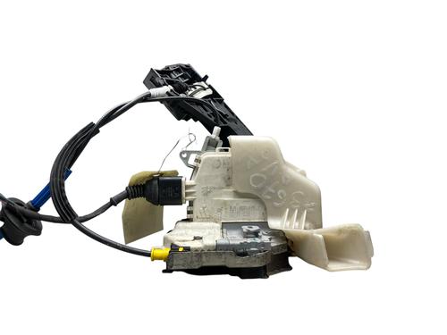 front-left-lock-audi-a4-b8-8k2-2007-2008-2009-2010-2011-2012-2013-2014-2015-2016-2017-25563829 main image