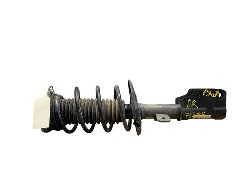 Used Right front shock absorber PEUGEOT 3008 II SUV (MC_, MR_, MJ_, M4_) 1.5 BlueHDi 130 (131 hp) 25540904