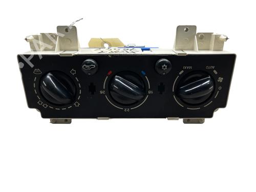Used Climate control Climate control 33551082 33551082