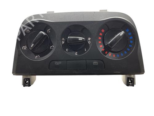 Used Climate control Climate control FIAT GRANDE PUNTO (199_) 1.3 D Multijet (75 hp) 25550052 25550052