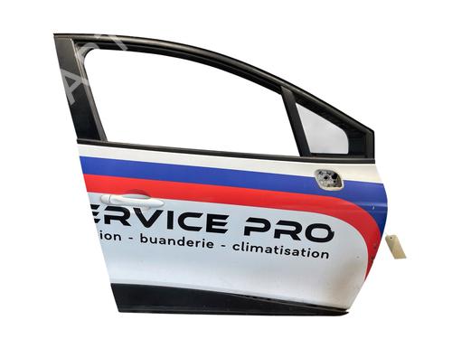 right-front-door-renault-clio-iv-bh_-2012-2013-2014-2015-2016-2017-2018-2019-2020-2021-36099454 main image