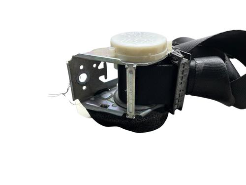 rear-left-seatbelt-ford-kuga-i-2008-2009-2010-2011-2012-33551381 main image