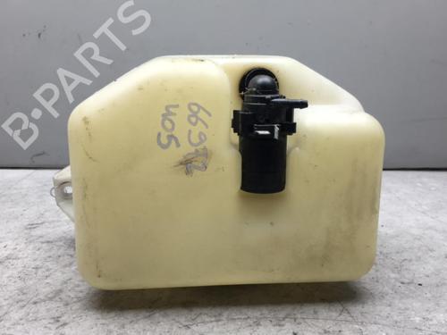 Used Windscreen washer tank Windscreen washer tank 25556275 25556275