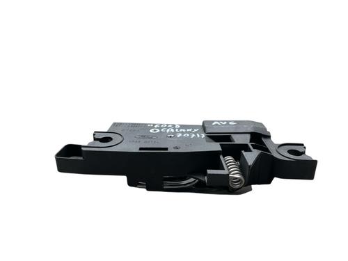 Used Front left interior door handle Front left interior door handle FORD KA (RU8) 1.2 (69 hp) 26026272 26026272