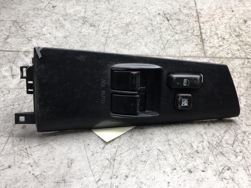 Used Left front window switch TOYOTA COROLLA (_E12_) 1.4 D (NDE120_, NDE120R) (90 hp) 25545802