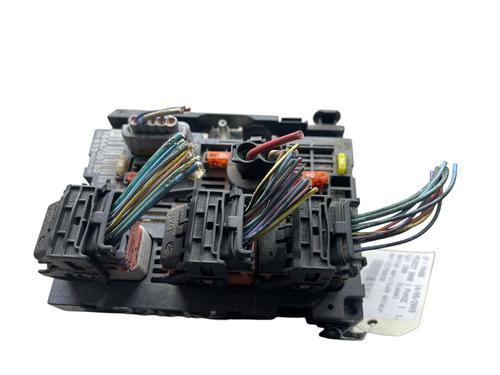 Used Fuse box Fuse box PEUGEOT 3008 I MPV (0U_) 1.6 HDi (109 hp) 32491277 32491277
