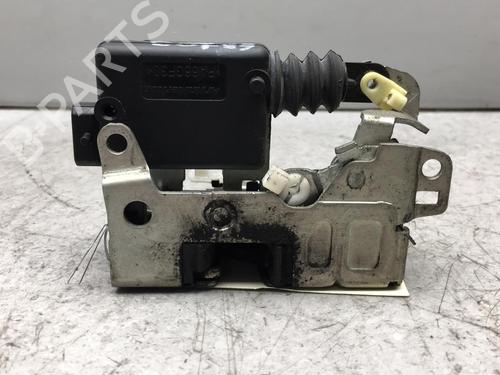 Używane Zamek drzwi przednich prawych DACIA LOGAN (LS_) 1.5 dCi (LS0K) (68 hp) 25555093
