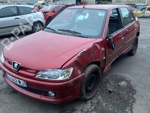Left headlight PEUGEOT 306 Hatchback (7A, 7C, N3, N5) 1.8 16V | BP25546480C28 