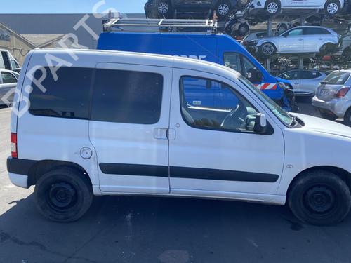 Left sun visor PEUGEOT PARTNER MPV (5_, G_) 1.6 HDi 90 | BP25511017I1  - Image 24