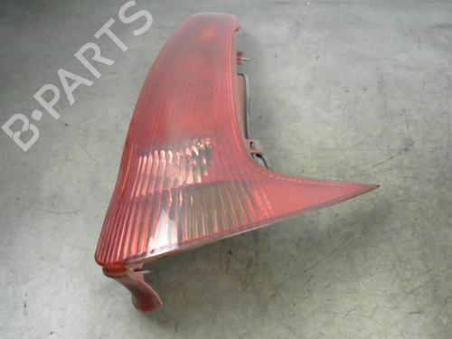 Used Right taillight PEUGEOT 206 SW (2E/K) 2.0 HDi (90 hp) 25524016