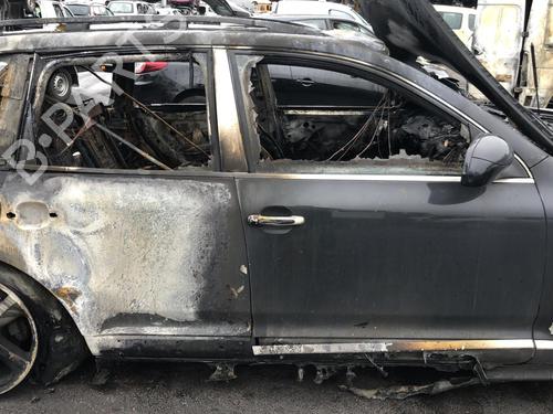 Right front indicator PORSCHE CAYENNE (9PA) Turbo 4.5 | BP30565529C33  - Image 17