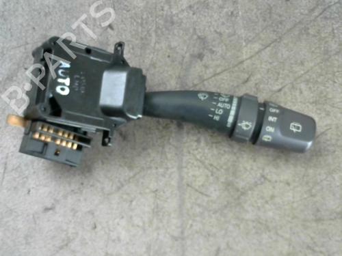 Steering column stalk HYUNDAI TRAJET (FO) 2.0 CRDi | BP25523772I23
