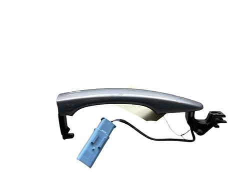 Used Front right exterior door handle PEUGEOT 3008 II SUV (MC_, MR_, MJ_, M4_) 1.5 BlueHDi 130 (131 hp) 25530616