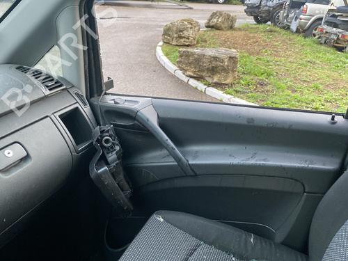 Front left lock MERCEDES-BENZ VITO / MIXTO Van (W639) 113 CDI (639.601, 639.603, 639.605) | BP25510232C98 