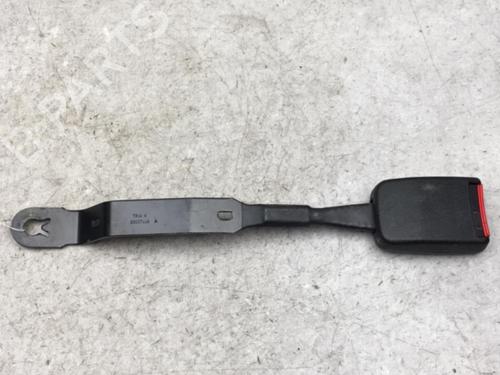 Used Seat buckle VW POLO (6N2) 1.4 (60 hp) 25581924