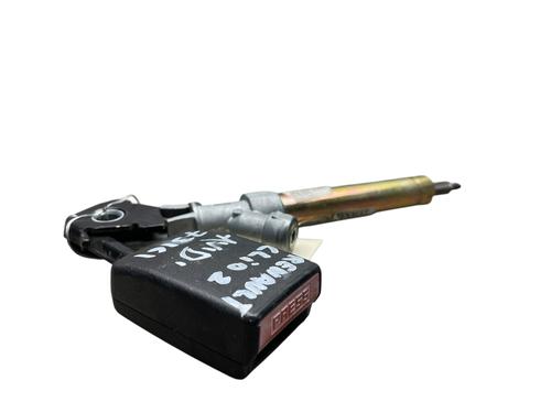 Boucle de ceinture de sécurité RENAULT CLIO II (BB_, CB_) 1.6 (B/CB0D, BB00) (90 hp) 28205612