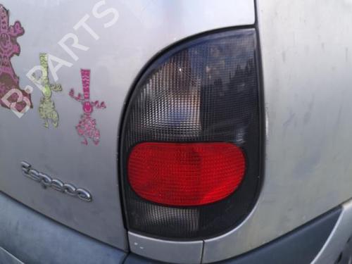 Left headlight RENAULT ESPACE III (JE0_) 2.2 12V TD (JE0E, JE0H, JE0P) | BP25583814C28 