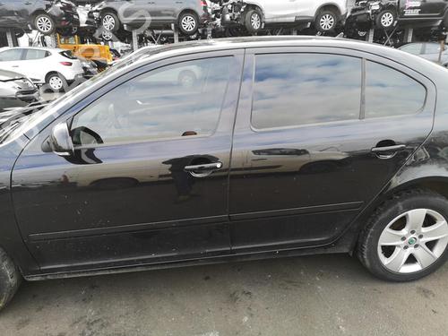 Left front window switch SKODA OCTAVIA II (1Z3) 1.6 TDI | BP25525352I27  - Image 14